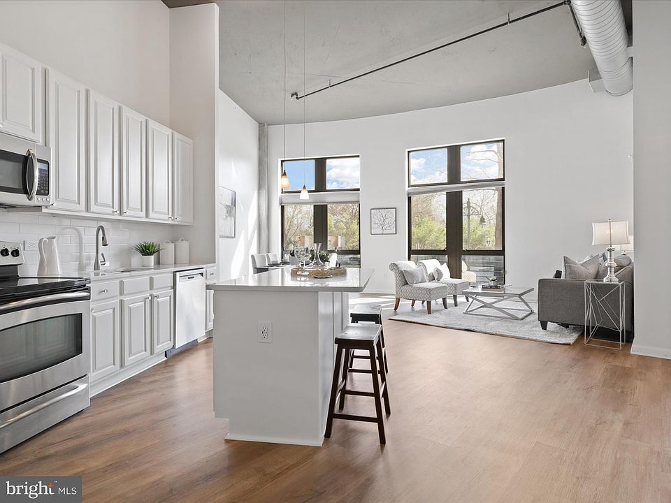 1st image of 2720 S Arlington Mill Dr Unit 102