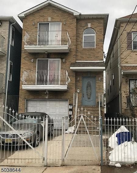 1st image of 137 Hillside Ave