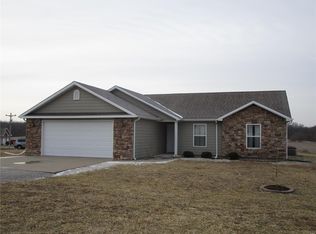 5748 Clear Crk, Hannibal, MO 63401