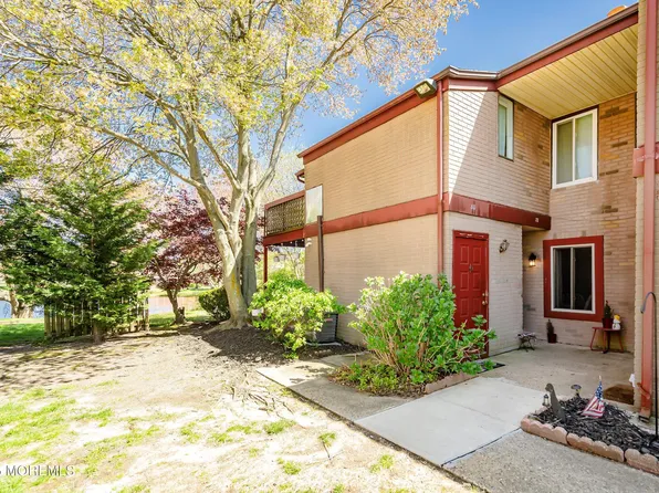 78 Northrup Drive #176, Brick, NJ 08724
