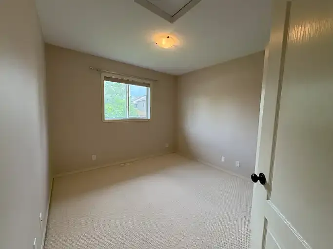 120 Ingle Close #1A — Photo 10