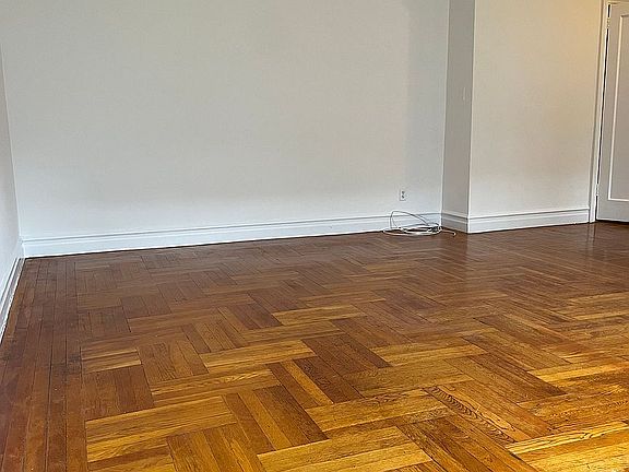 4th image of 209 W 104th St APT 5B