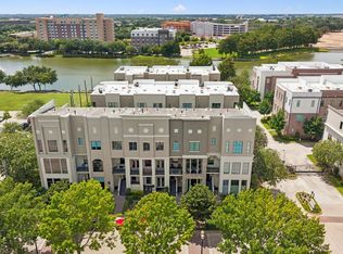 1416 Lake Pointe Pkwy, Sugar Land, TX 77478