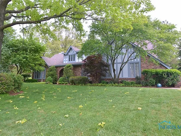 4814 Princess Ct, Sylvania, OH 43560
