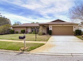 9435 Laura Anne Dr, Seminole, FL 33776