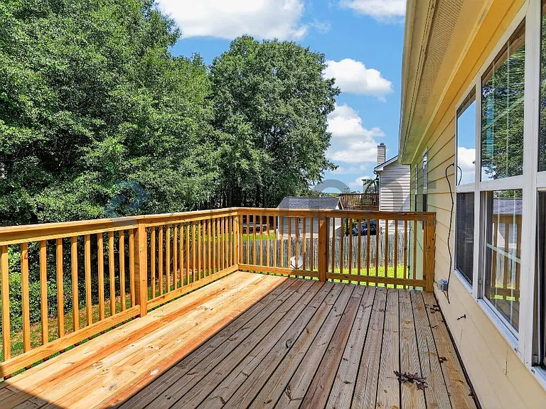 861 McCart Rd — Photo 6