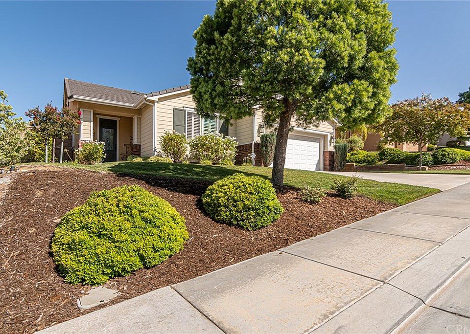 1st image of 35483 Sumac Ave
