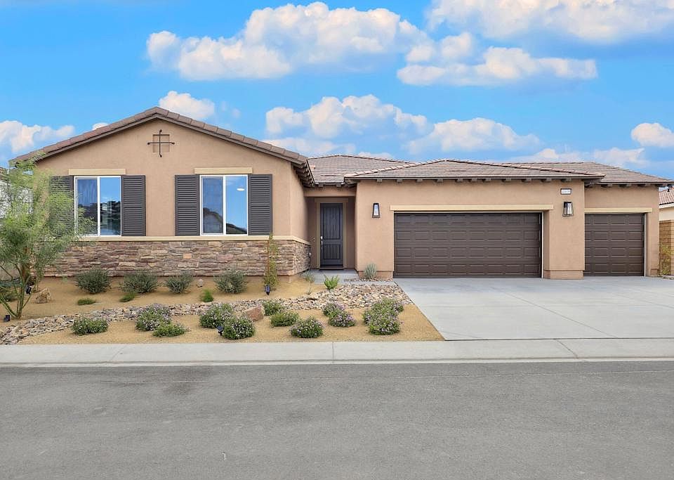 1st image of 40698 Galileo St