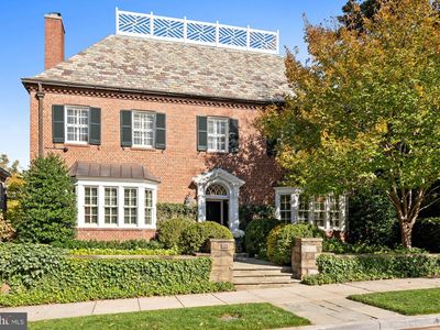 2439 Wyoming Ave NW, Washington, DC, 20008