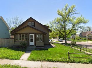 221 W 26th St, Sioux Falls, SD 57105