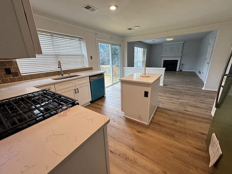 11780 Carriage Park Ln — Photo 18