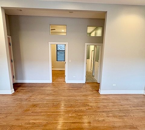 4th image of 1967 N Dayton St #1S