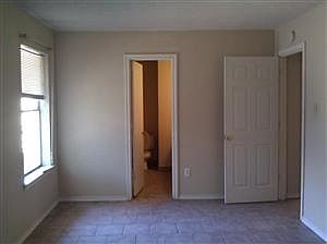 4th image of 3404 Story St