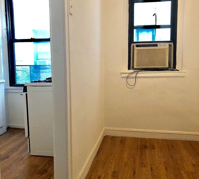 1st image of 2168 35th St APT 2F