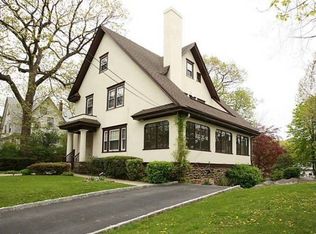 10 Lanark Rd, Yonkers, NY 10705