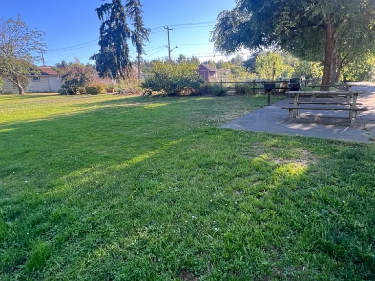 Beautiful green spaces near by the ample living space of the townhome.