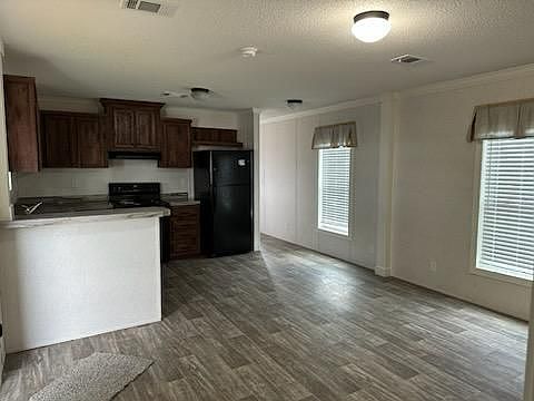 2nd image of 4000 24th St N Lot 201