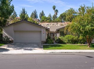 534 Via Zapata, Riverside, CA 92507
