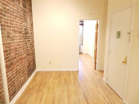 5th image of 266 15th St #3
