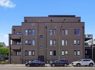 736 N Noble St #3, Chicago, IL 60642