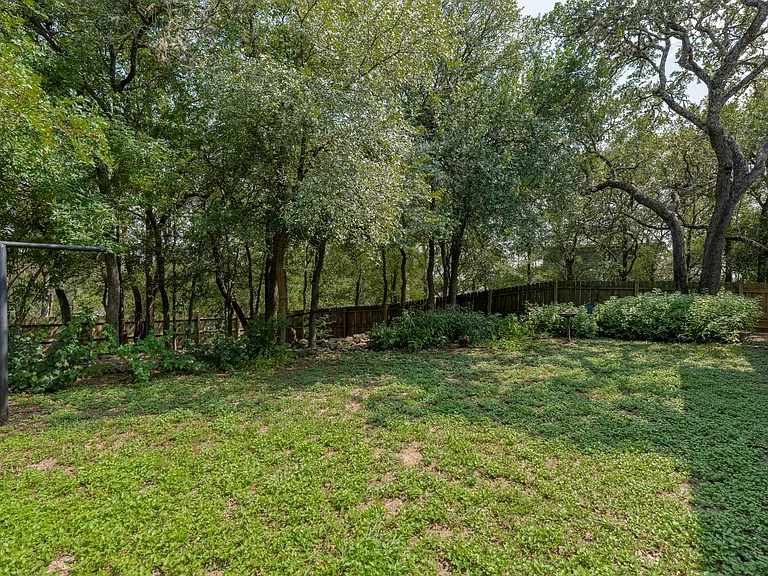 1109 Delmar St — Photo 23