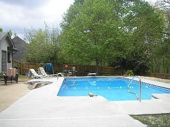 2nd image of 2630 Kenwood Dr