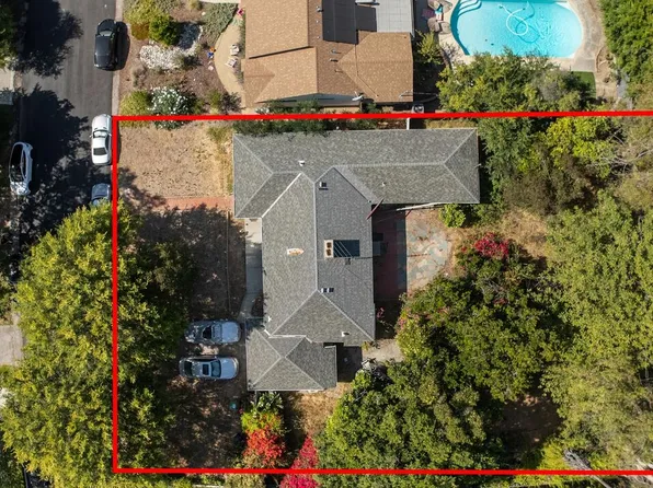 4511 Agnes Ave, Valley Village, CA 91607