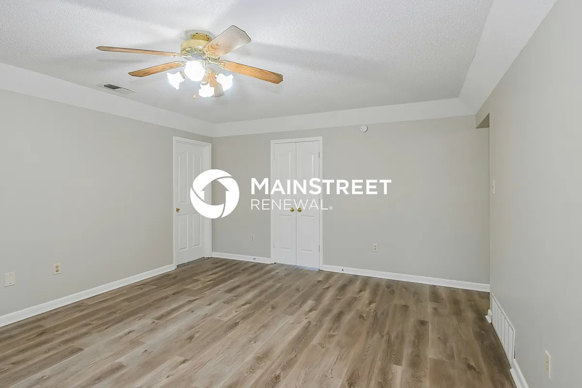 Living Room - 7430 Pintail Dr