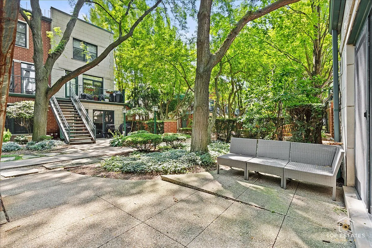 2 bed, 1150 sqft, $3,100 — Photo 4