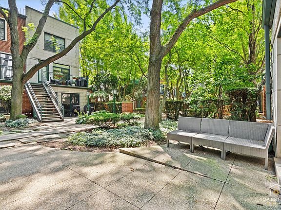 5th image of 1812 S Dearborn St APT 10