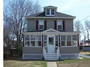 10 Summit St, Biddeford, ME 04005