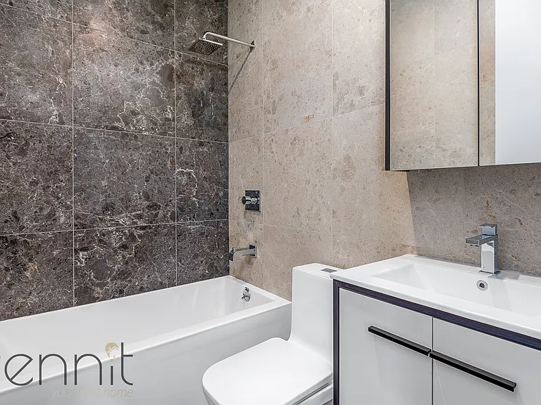 1115 Decatur St #3A — Photo 11