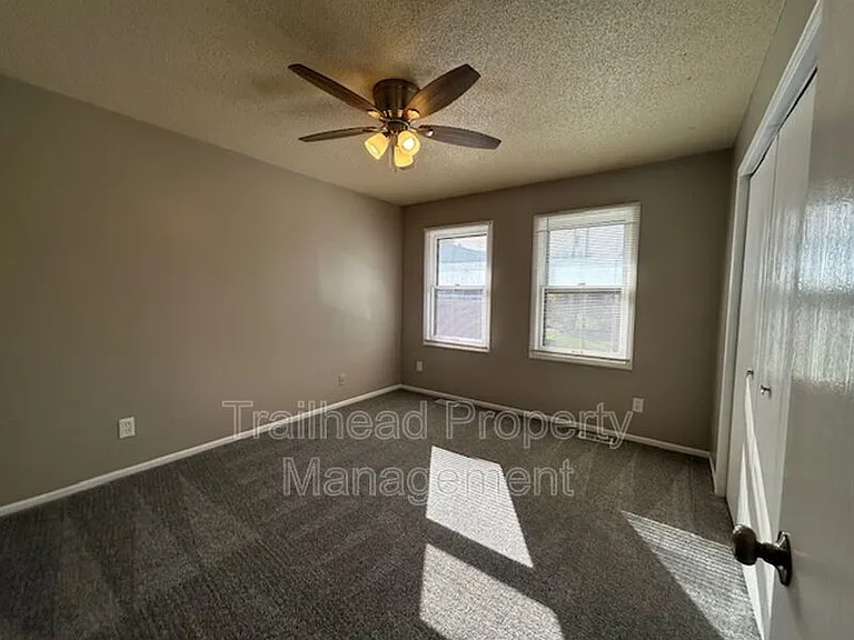 219 N Garrison Ave #4 — Photo 14