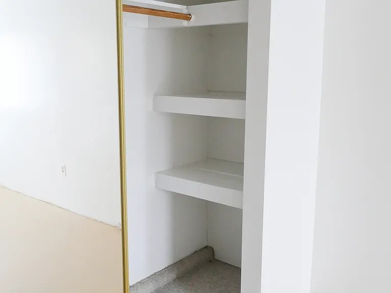 3937 Tilden Ave #B — Photo 27