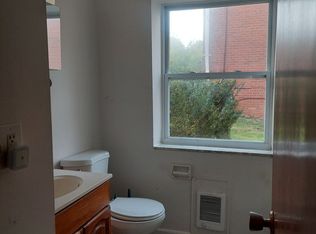 924 Seneca Ct APT 58, McKeesport, PA