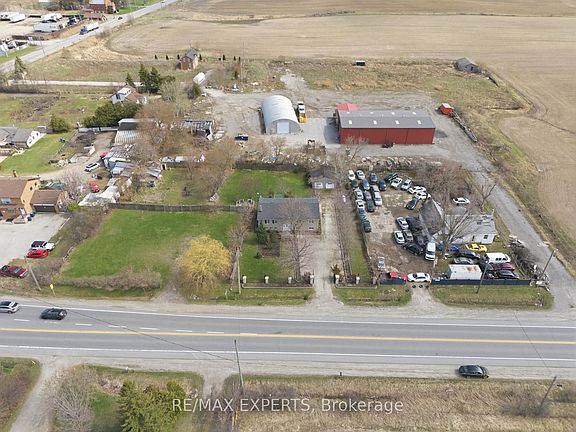 3rd image of 5945 King St