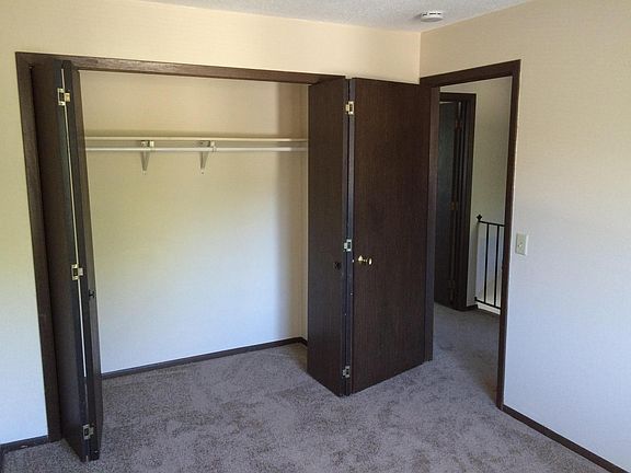 5th image of 601-619 8th Ave S #605