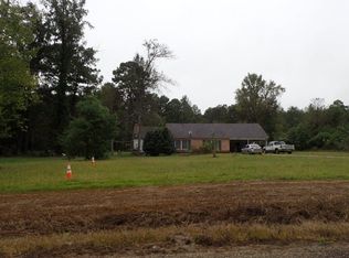 20 Columbia Rd, Magnolia, AR 71753