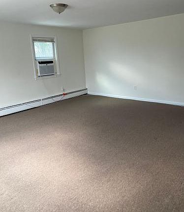 4th image of 55 Teresa Ave #2