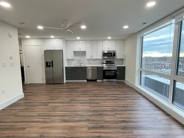 4906 Spruce St, Philadelphia, PA