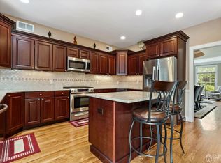 105 Sherwood St, Clifton, NJ 07013