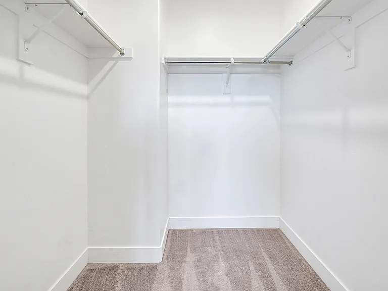 448 S Wood Stream Rd — Photo 15