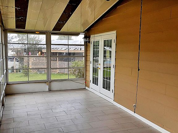 5th image of 336 Princeton Dr #205