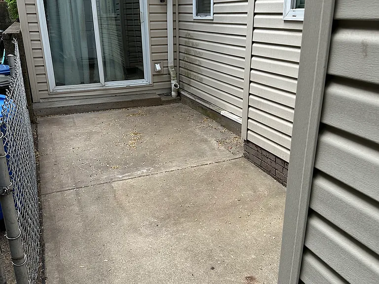 1822 Mary St #2 — Photo 7