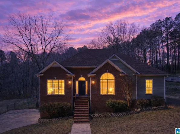 8441 Bluff Ridge Rd, Bessemer, AL 35022