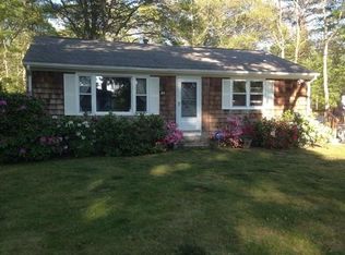 83 Shorewood Dr, Mashpee, MA 02649