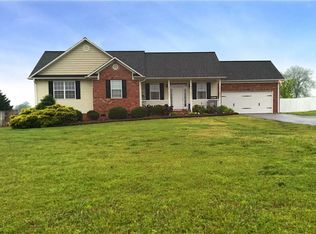 2280 Runion Rd, Inman, SC 29349