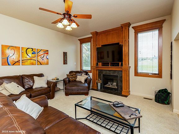 5th image of 4839 Rose Cir