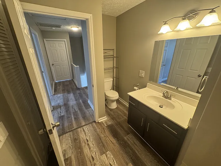 100 Warren St #1 — Photo 7