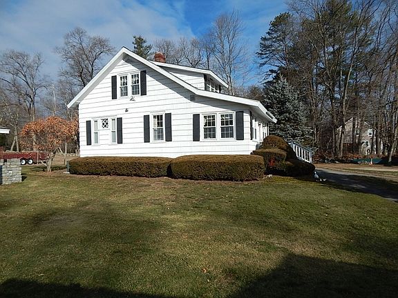 3rd image of 77 & 79 Lowell Blvd